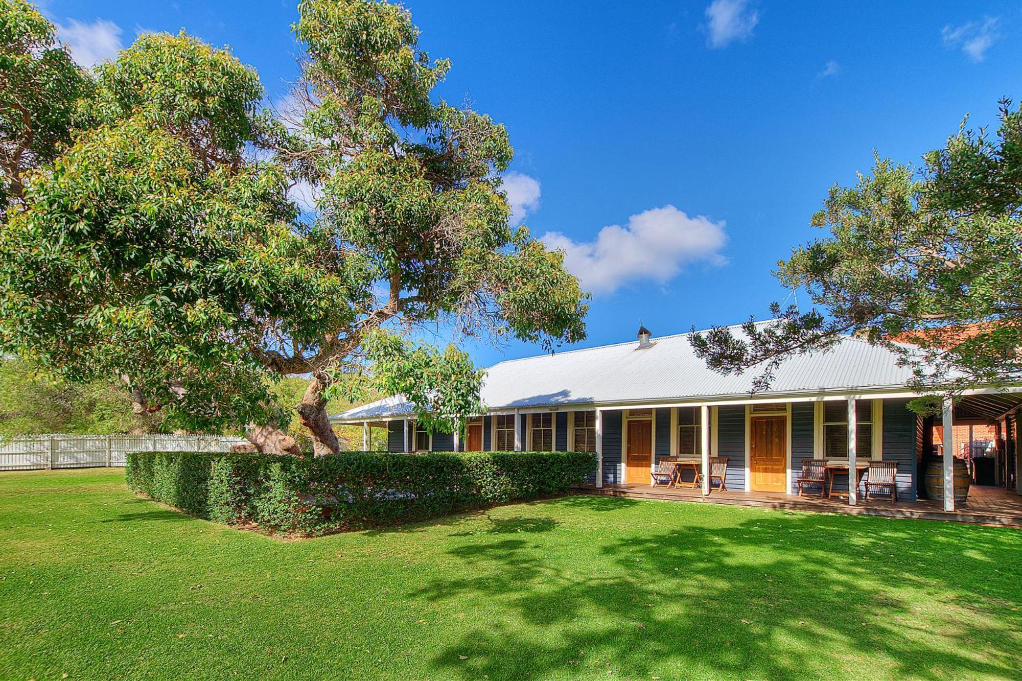 Caves House Hotel & Apartments Yallingup Esterno foto